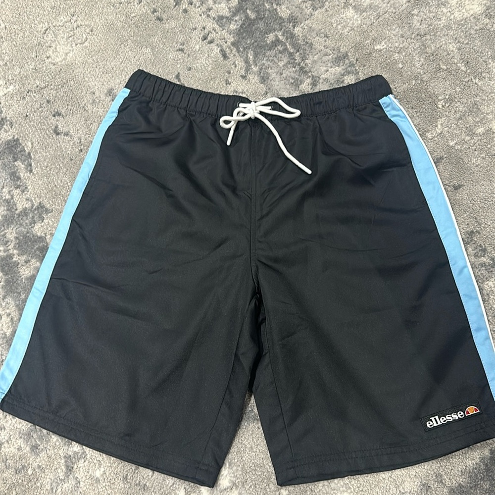 Ellesse shorts